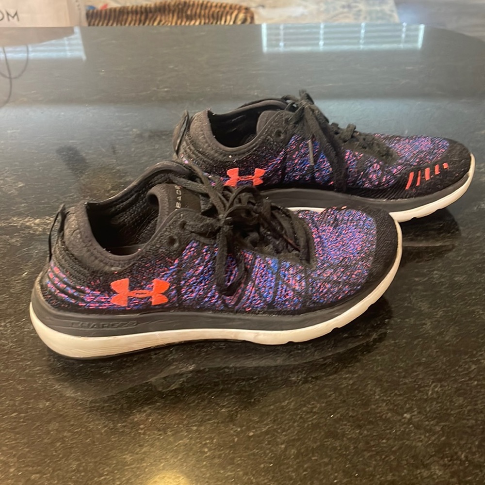 Under armour charged threadborne fortis running cross training shoes size 8